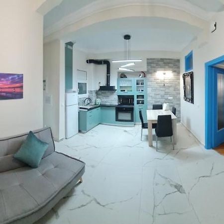Full Apartment Near Kato Patissia Aten Exteriör bild