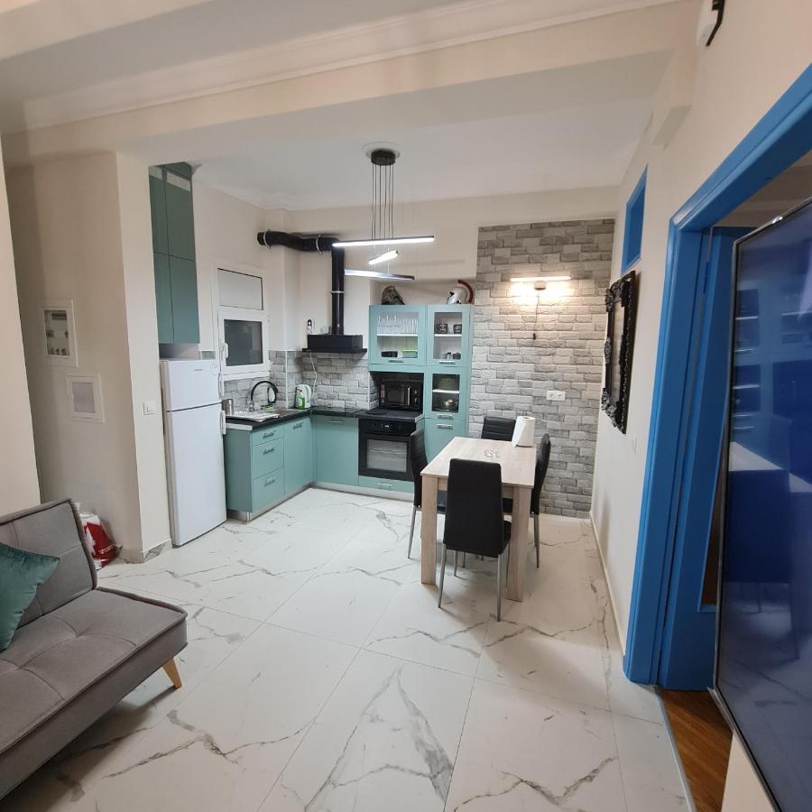Full Apartment Near Kato Patissia Aten Exteriör bild